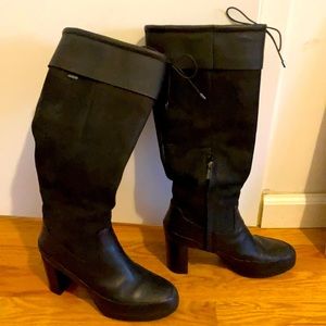 Clark’s Women’s Londontown Gore-Tex boots